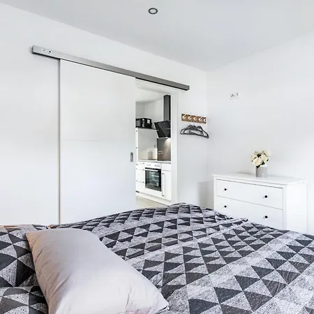 2 Apartament *